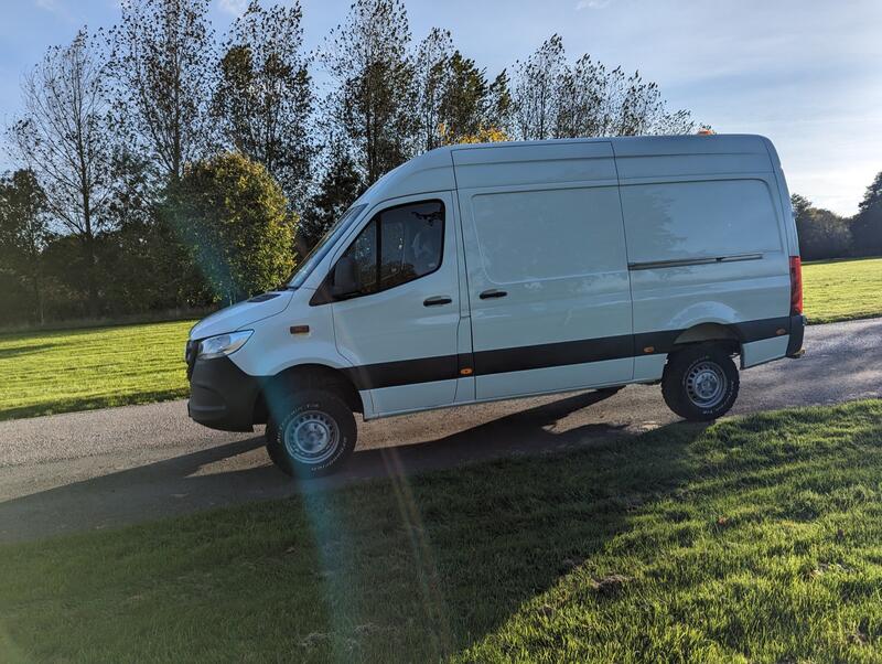 MERCEDES-BENZ SPRINTER