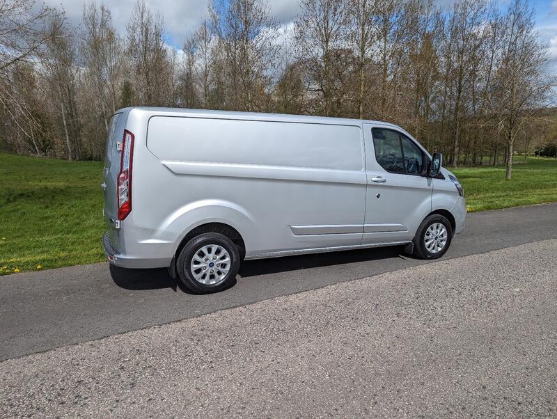 FORD TRANSIT CUSTOM