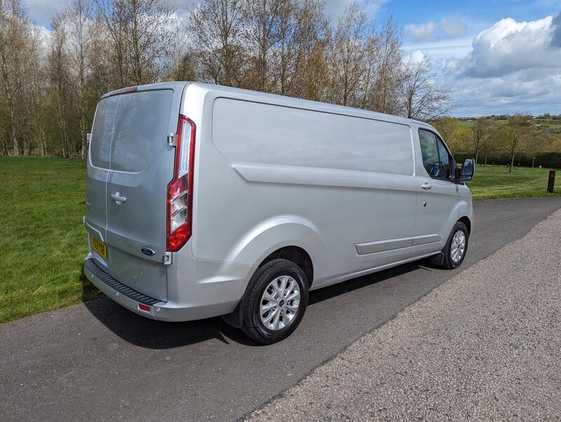 FORD TRANSIT CUSTOM