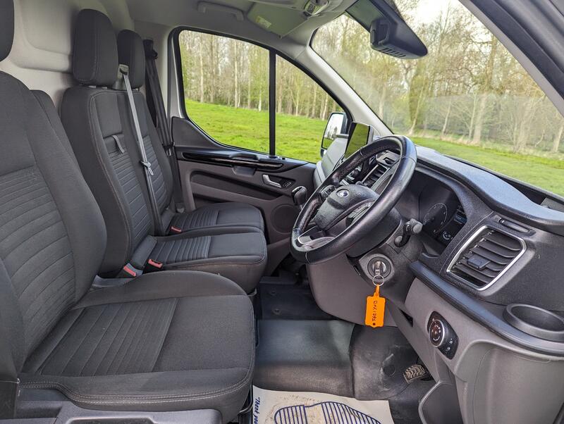 FORD TRANSIT CUSTOM