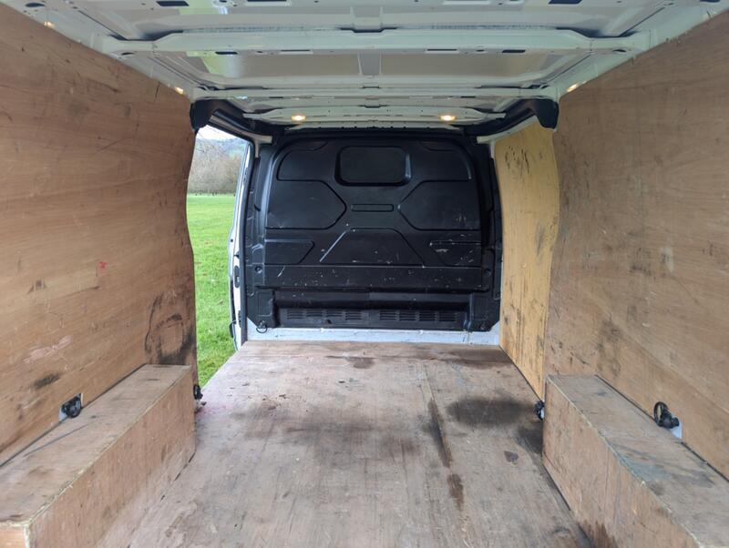 FORD TRANSIT CUSTOM