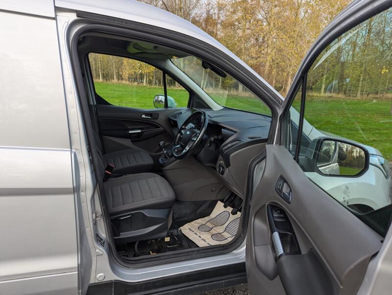 FORD TRANSIT CONNECT