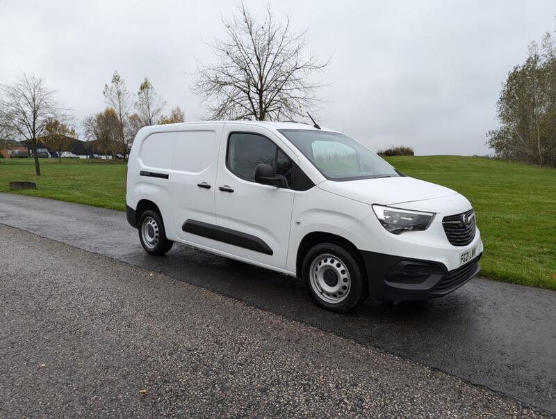 VAUXHALL COMBO