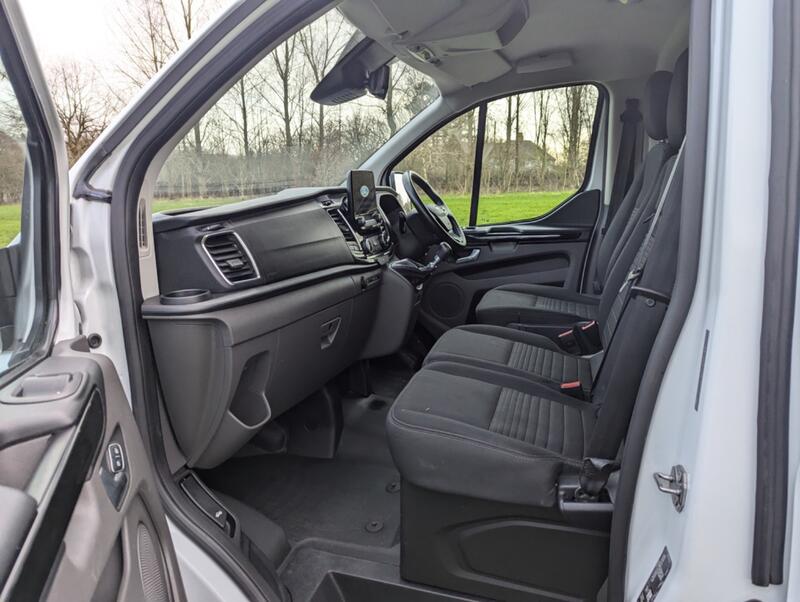 FORD TRANSIT CUSTOM