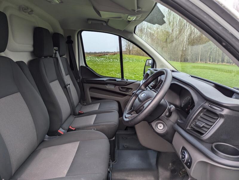 FORD TRANSIT CUSTOM