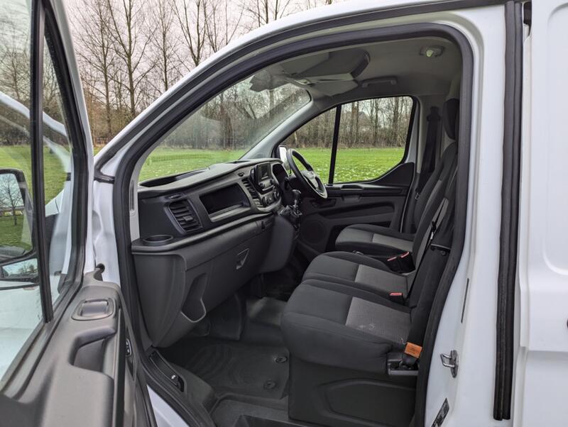 FORD TRANSIT CUSTOM
