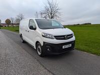 VAUXHALL VIVARO