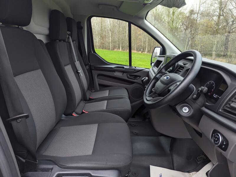FORD TRANSIT CUSTOM