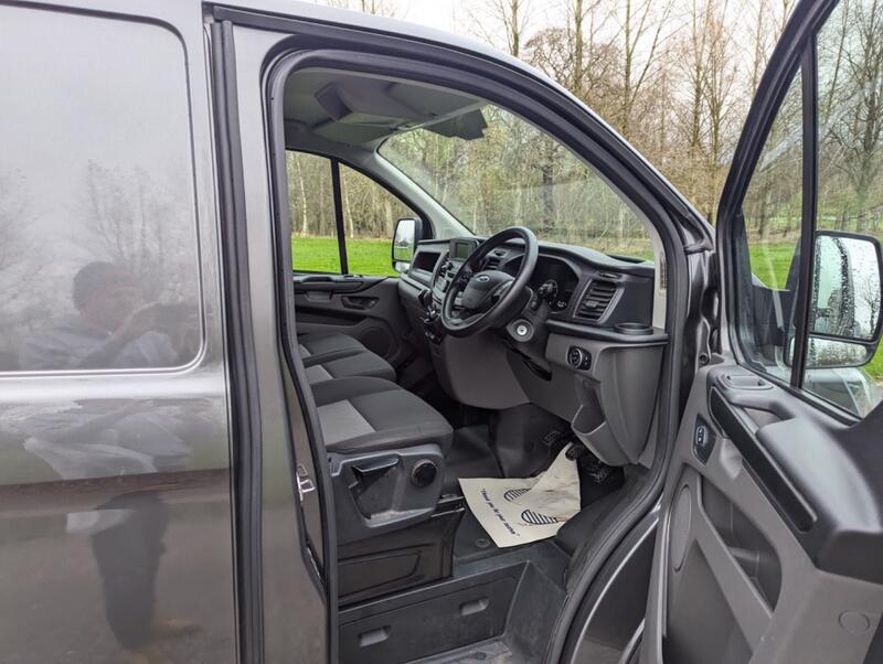 FORD TRANSIT CUSTOM