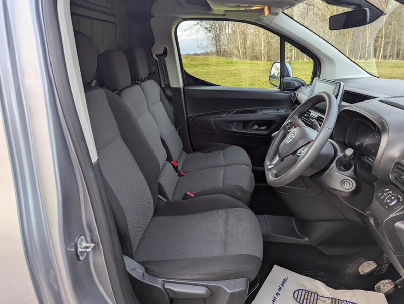 VAUXHALL COMBO