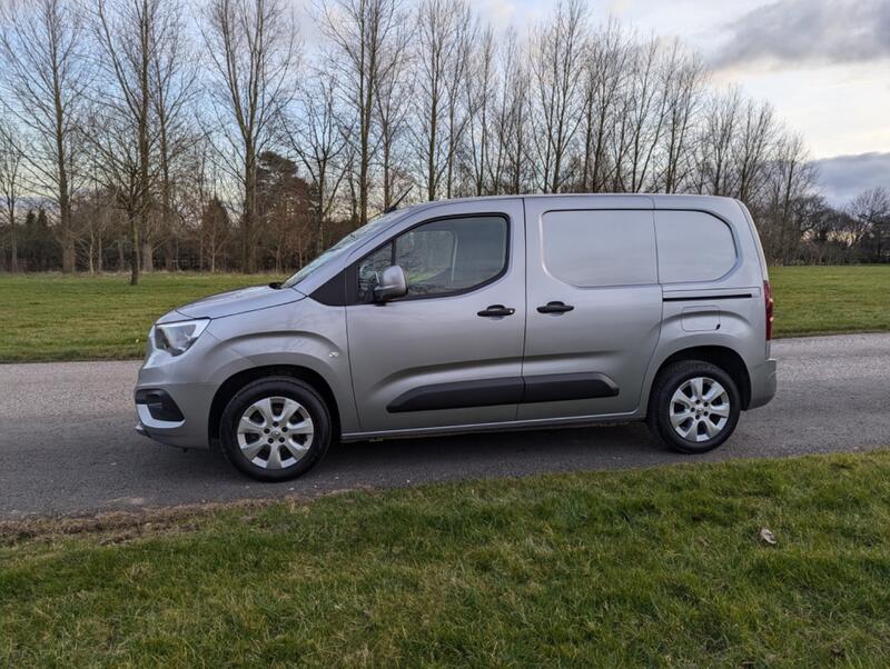 VAUXHALL COMBO