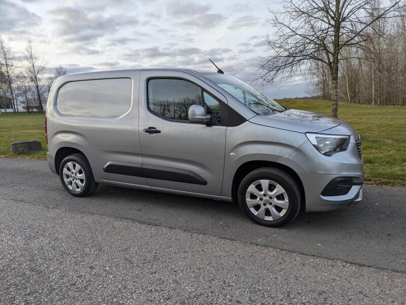 VAUXHALL COMBO
