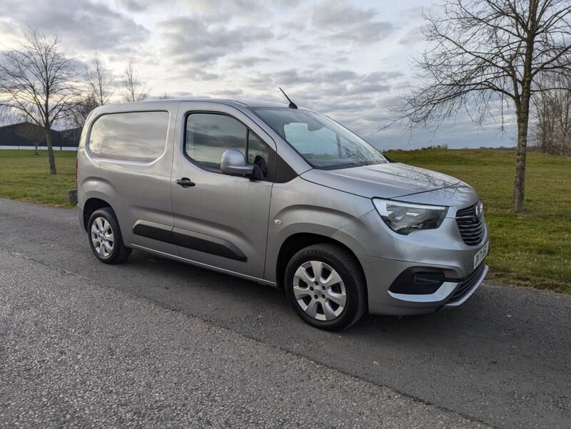 VAUXHALL COMBO