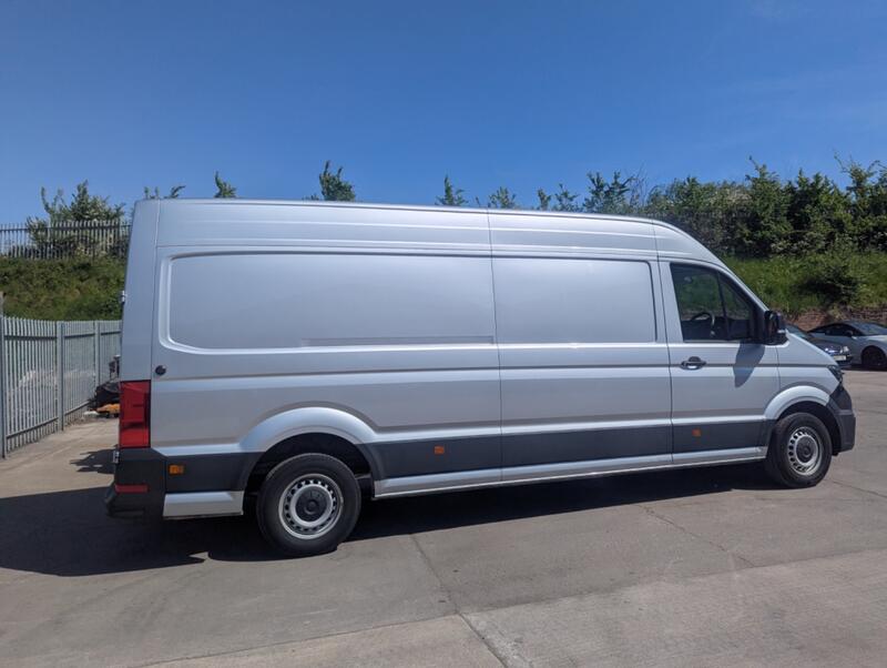 VOLKSWAGEN CRAFTER