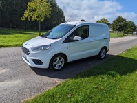 FORD TRANSIT COURIER