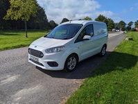 FORD TRANSIT COURIER