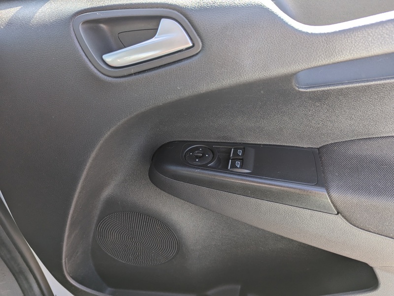 FORD TRANSIT COURIER