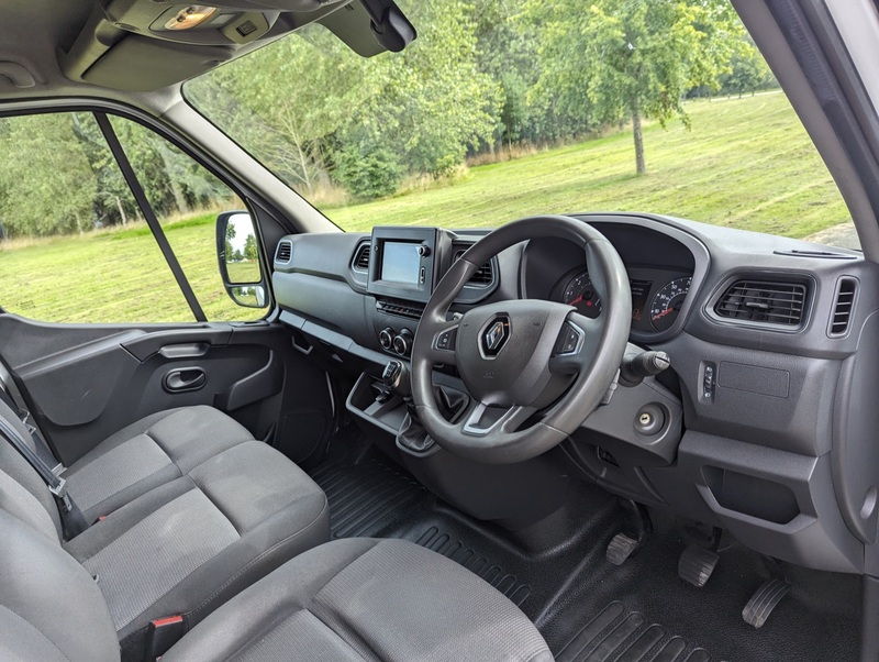 RENAULT MASTER