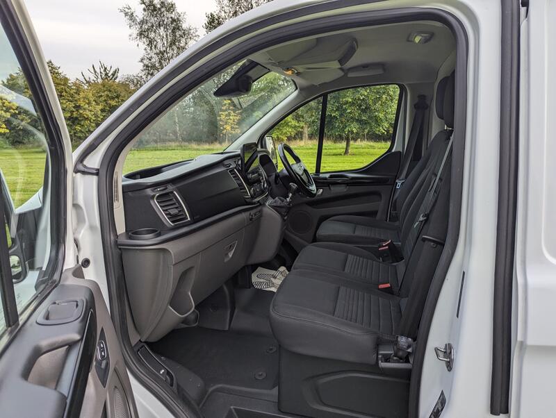 FORD TRANSIT CUSTOM