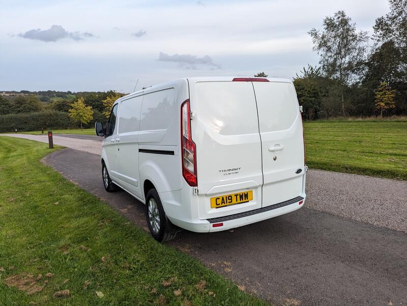 FORD TRANSIT CUSTOM