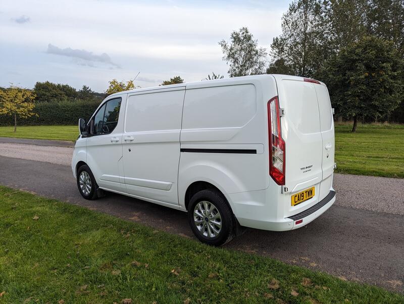 FORD TRANSIT CUSTOM