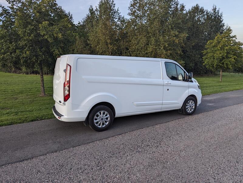 FORD TRANSIT CUSTOM