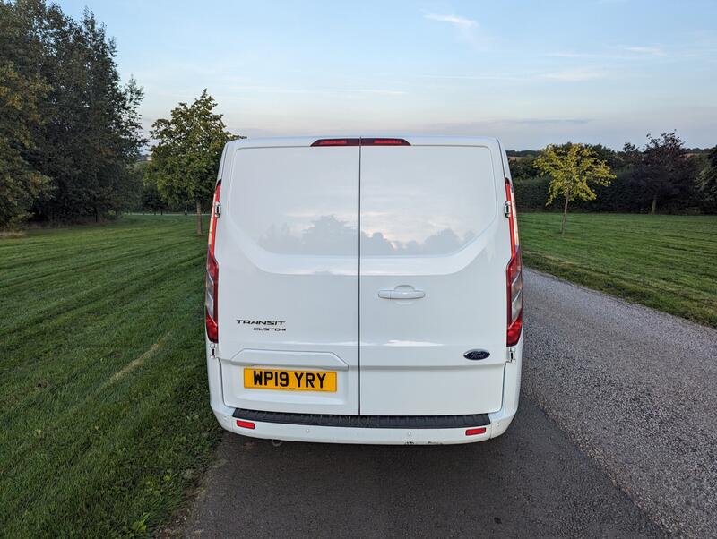 FORD TRANSIT CUSTOM