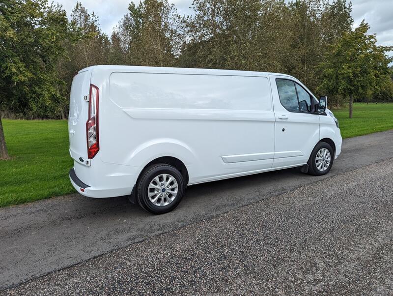 FORD TRANSIT CUSTOM