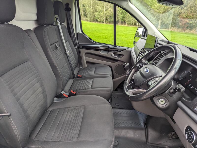 FORD TRANSIT CUSTOM